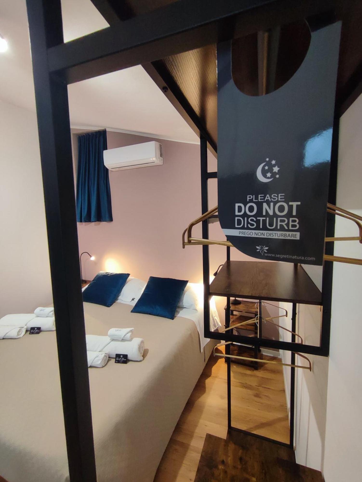 Guest House Alla Scala 卡尔塔吉罗 外观 照片